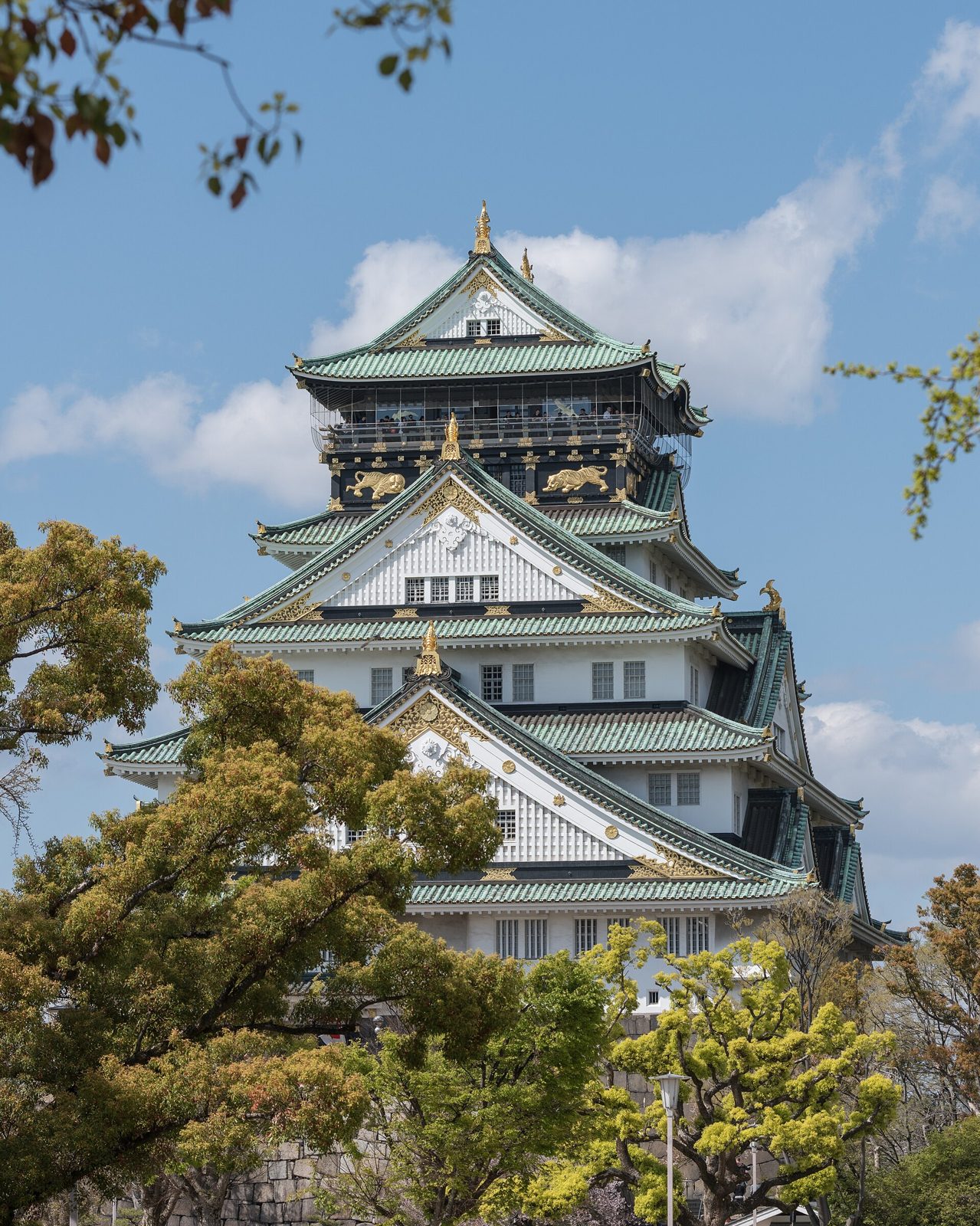 The keep of Osaka Castle seen from the south