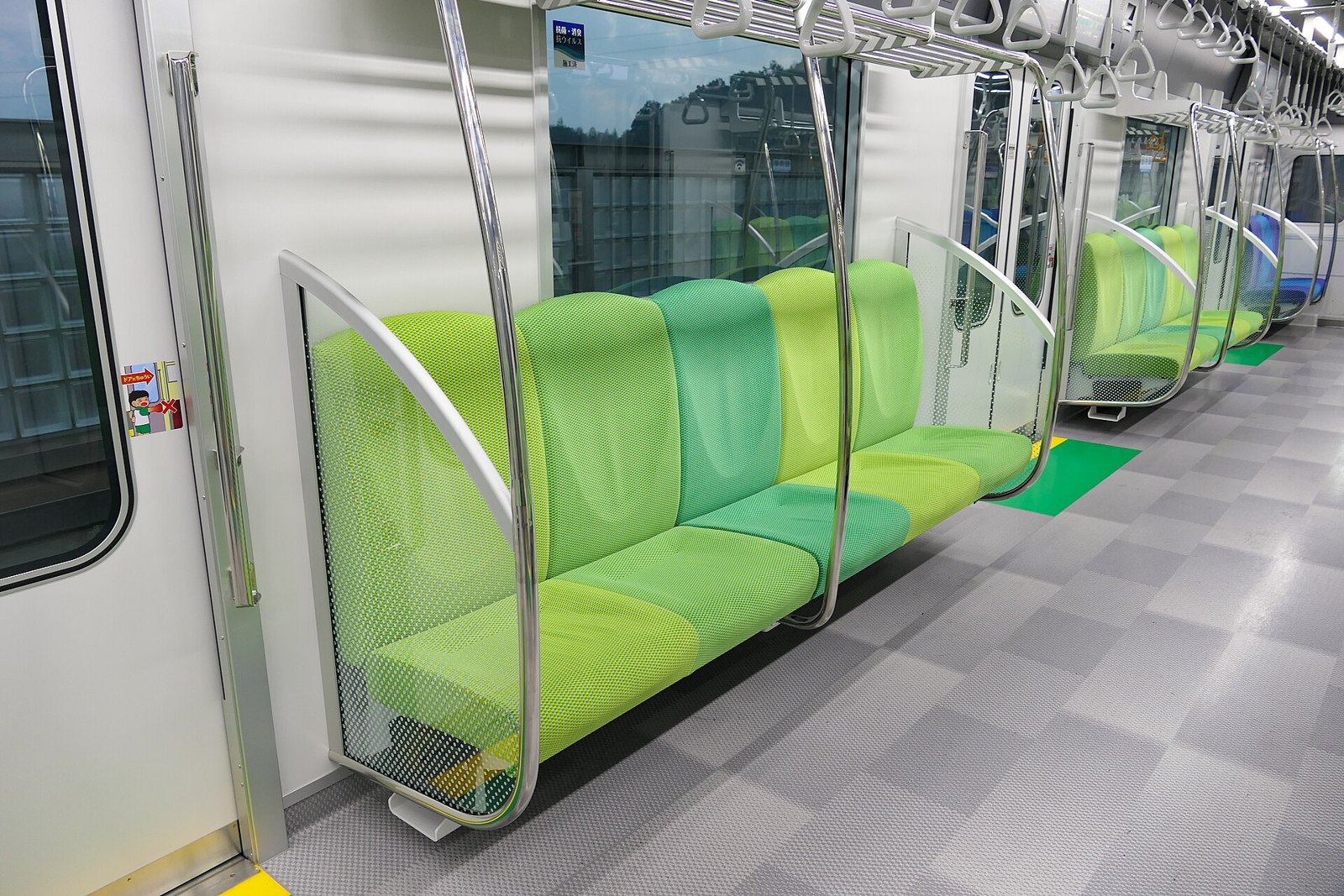 Osaka Metro Series400 5 Long seat