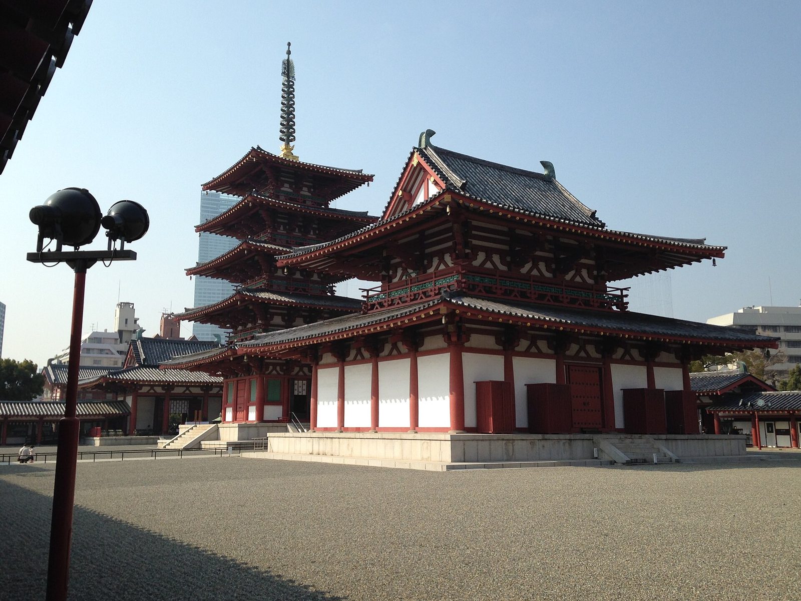 Shitennoji's central precinct with the pagoda